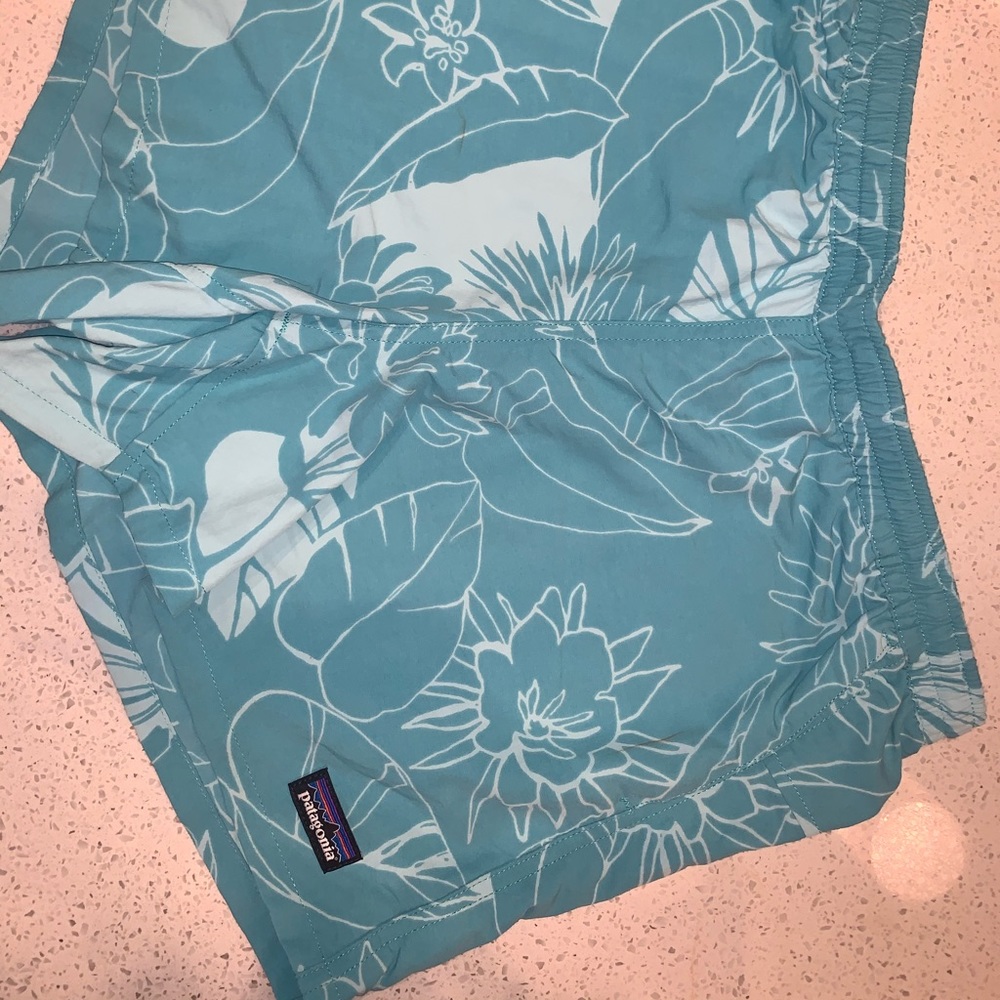 Patagonia Baggies - Women’s Small